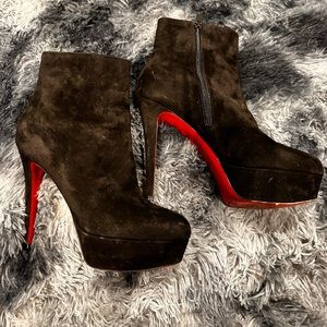 christian louboutin booties 38